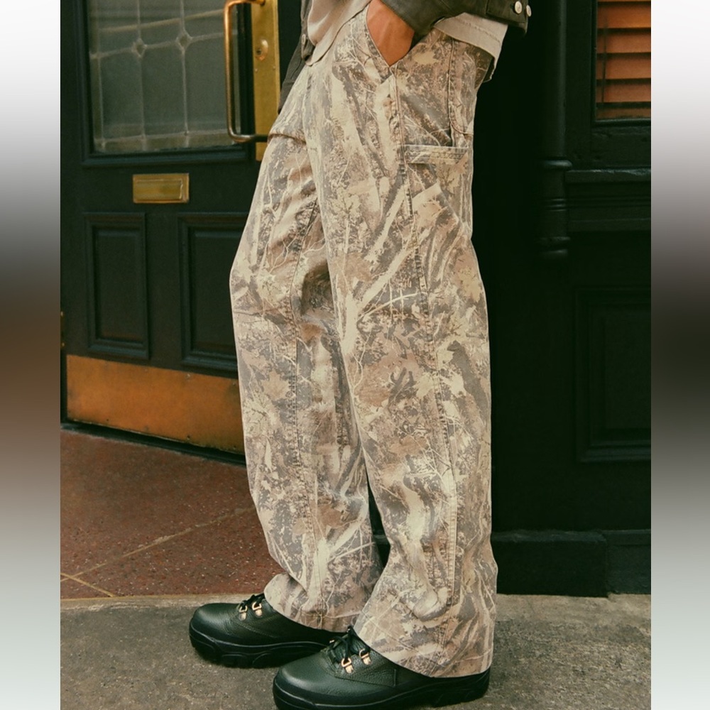 Abercrombie baggy pants